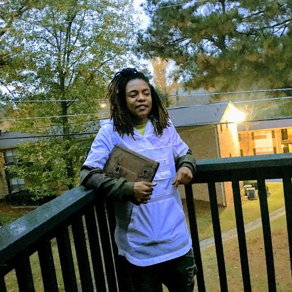 Meet your Posher, Jasmine - Picture 1 of 1